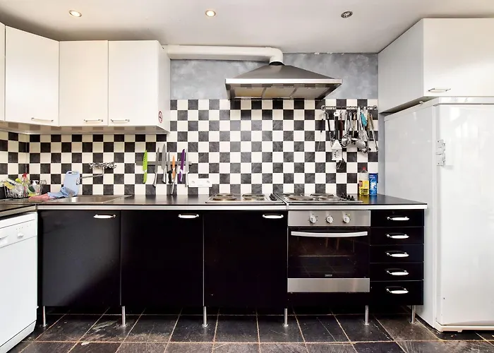 Spacious Holiday Home In Lierneux With Garden