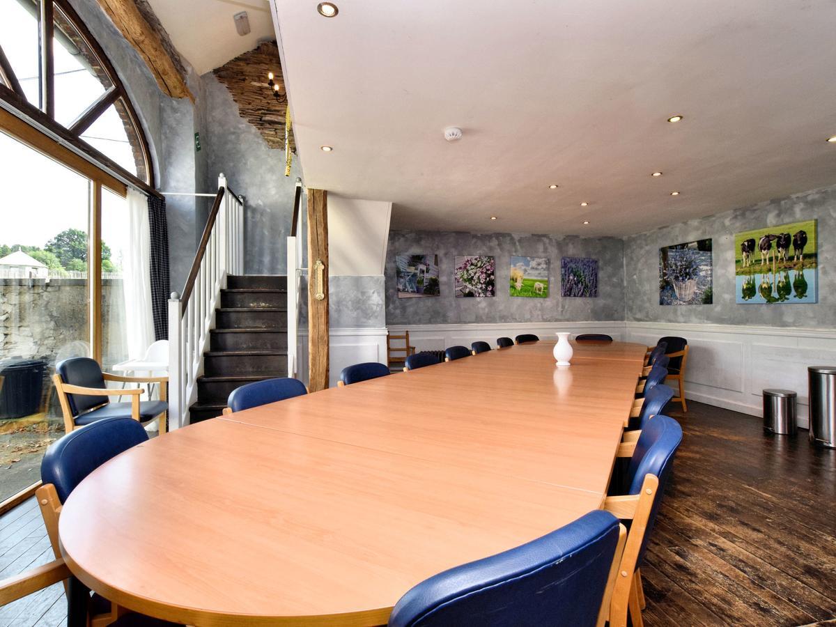 Spacious In With Garden * Lierneux