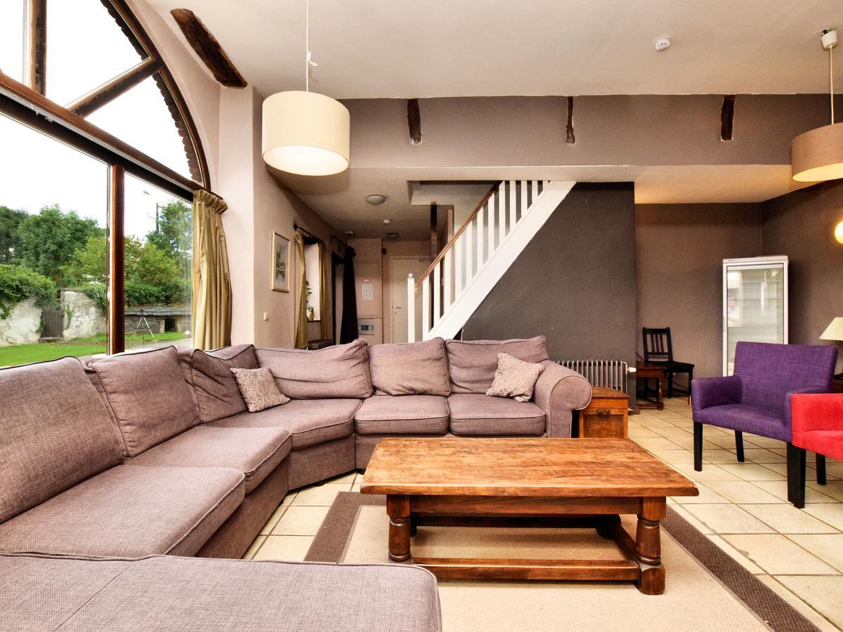Spacious In With Garden * Lierneux