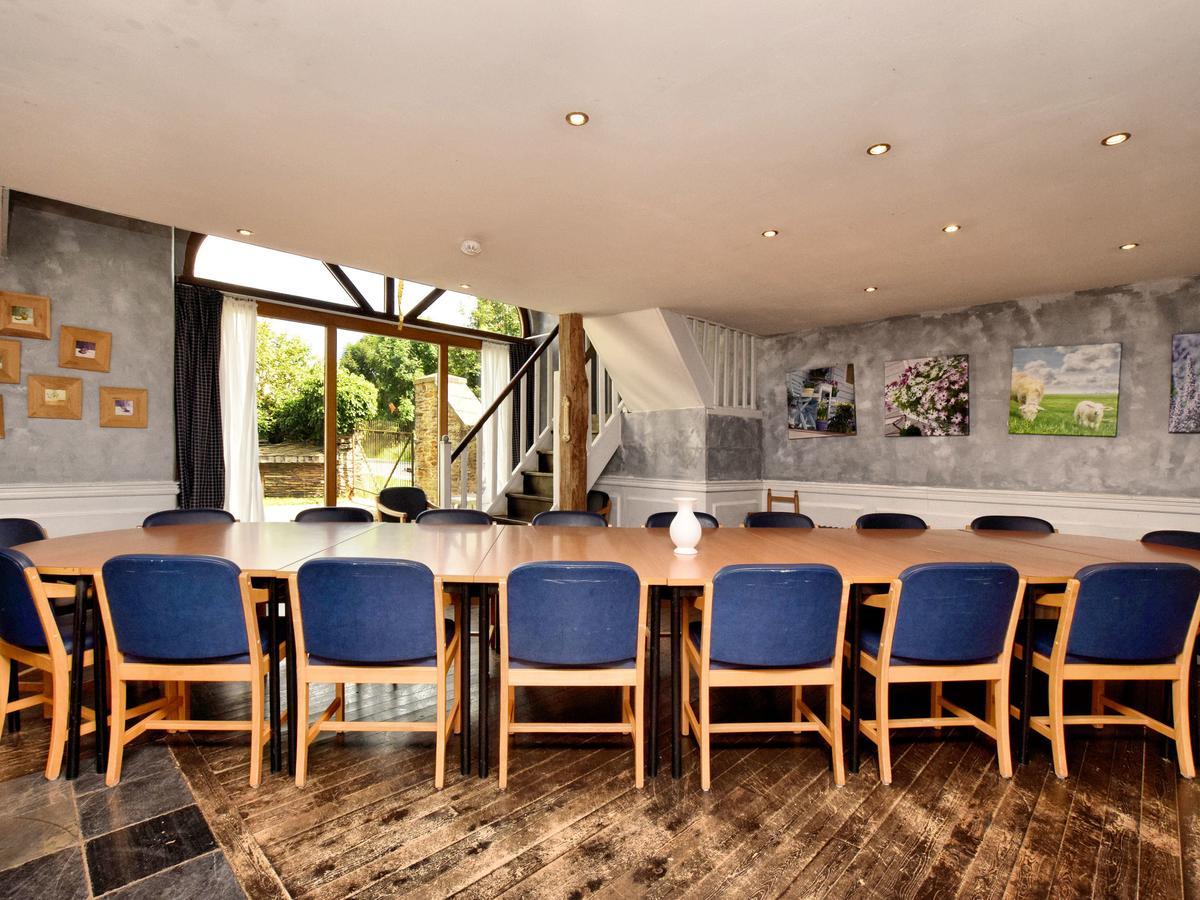 Ferienhaus Spacious In With Garden Lierneux